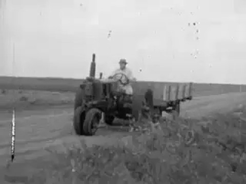 Source frame at 0.917 seconds